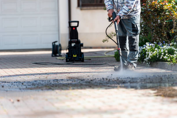 Best Commercial Pressure Washing in Circle Pines, MN